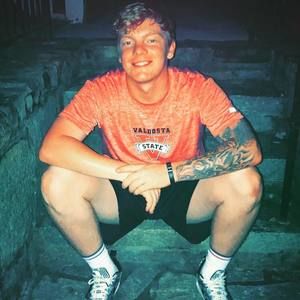 Meet your Posher, Wesley